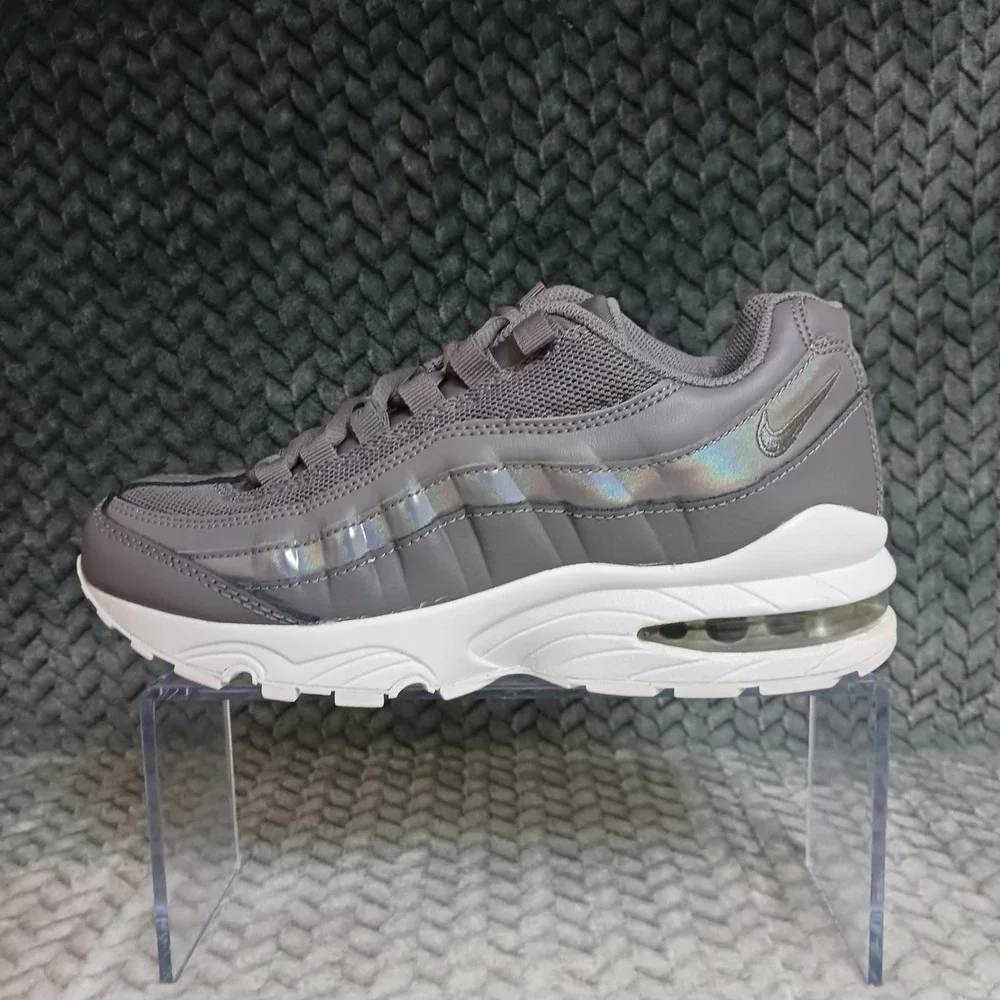 Nike Air Max 95 LE GS Gunsmoke White Running Shoes 310830-012 Size 4.5Y Womens 6